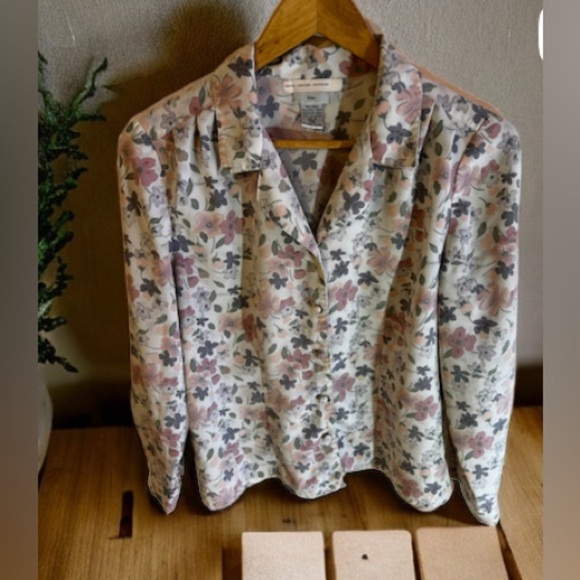 María caridad González petite Women's Long Sleeve Floral Blouse Multicolor 6 P - Picture 4 of 16